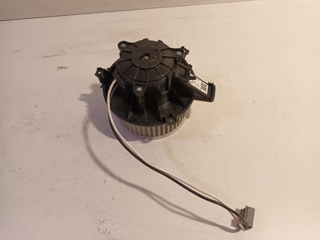 Kachel ventilator motor Opel Insignia, Onderdelen@venauto.nl, Van der Ven Autorecycling B.V., Gebruikt, Ettenseweg 76, 4706 PB Roosendaal, The Netherlands