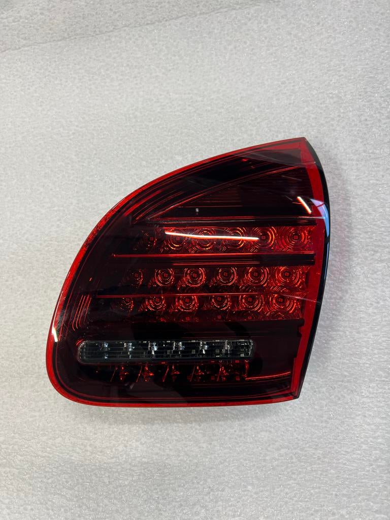 Porsche Cayenne Achterlicht Rechts, Auto-onderdelen, Verlichting, Ophalen of Verzenden, Gebruikt, Porsche