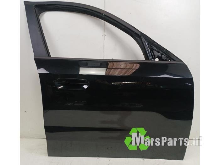 Portier 4Deurs rechts-voor van een BMW X1 (475), Auto-onderdelen, Gebruikt, -, Deur, -