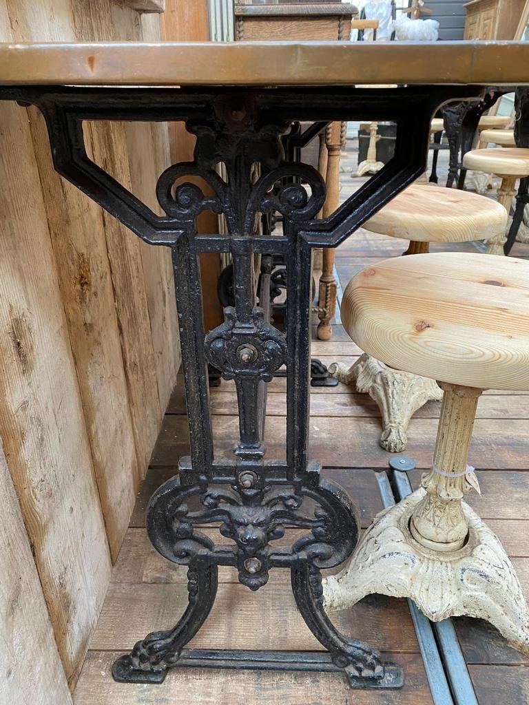 Victoriaans bistrotafeltje tafeltje met koper, Antiek en Kunst, Ophalen