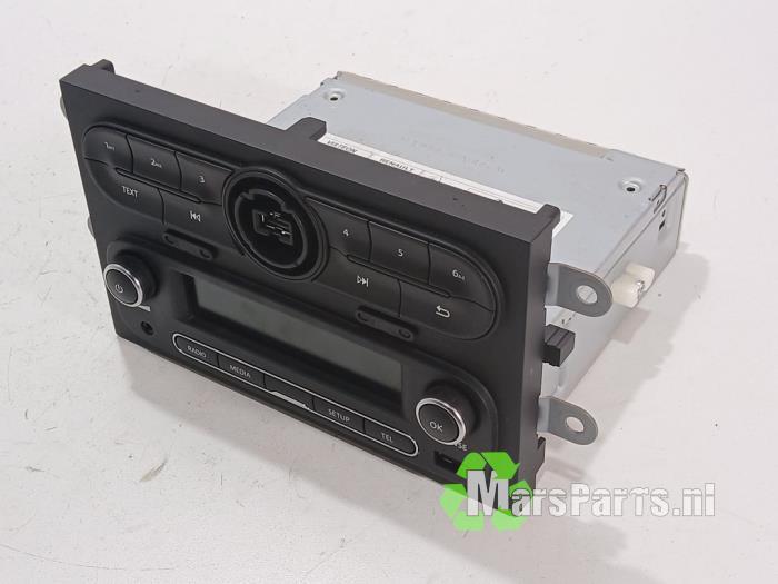 Radio van een Renault Twingo, Gebruikt, -, Renault, -