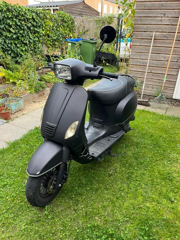 Klus scooter, Ophalen, Gebruikt, Maximaal 45 km/u, Benzine
