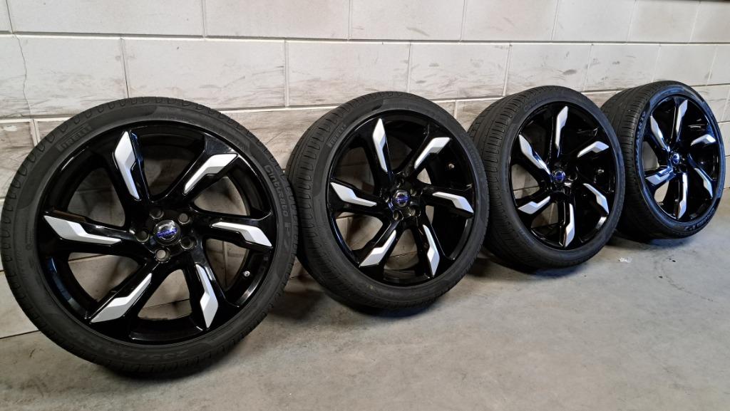 Orig. Alecto Volvo velgen V40 V90 V70 V60 S60 235/40/19, 19 inch, Gebruikt, Banden en Velgen, Ophalen of Verzenden
