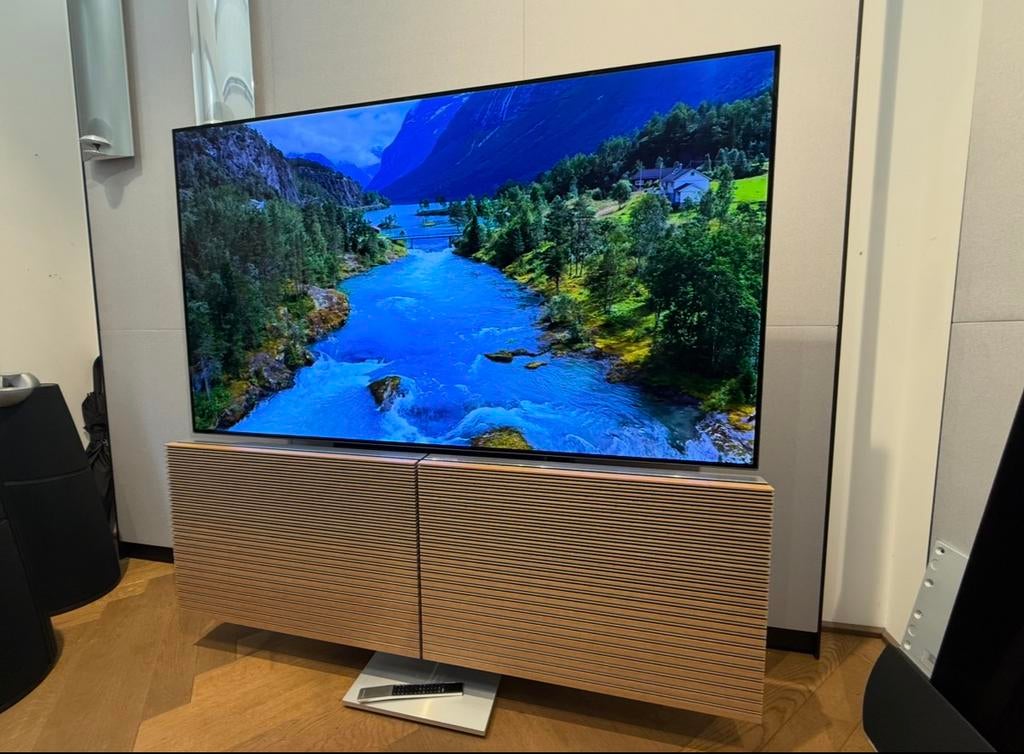 Bang & Olufsen BeoVision Harmony 77 eiken, Bang & Olufsen, Info@bang-olufsen.com, Zo goed als nieuw, 100 cm of meer