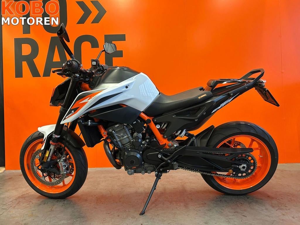 KTM 890 DUKE R (bj 2021), 2 cilinders, Motorrijbewijs A, Bedrijf, Onbekend