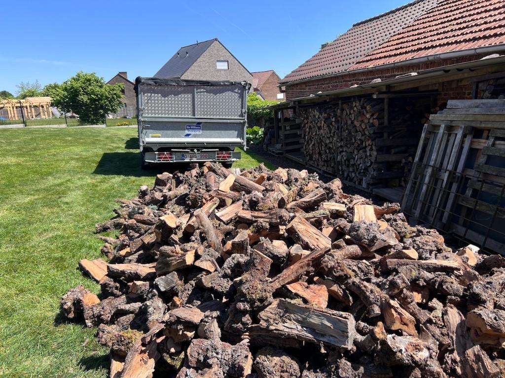 Premium klasse brandhout, 6 m³ of meer, Ophalen