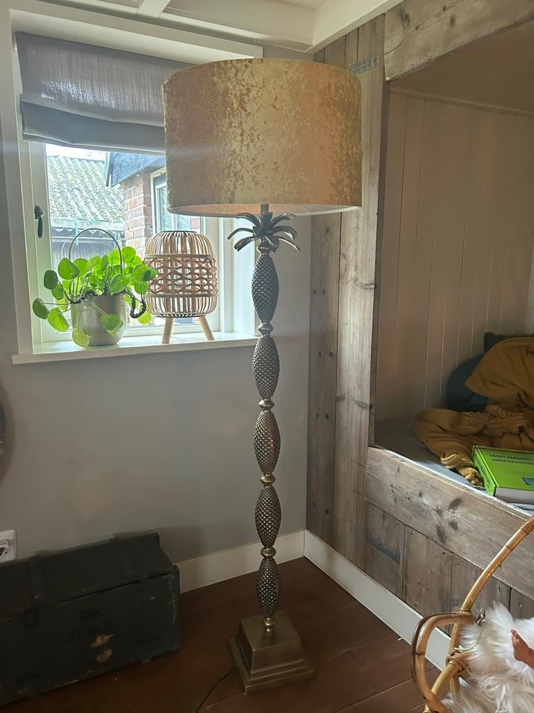 Goudkleurige staande lamp ananas, Ophalen, Zo goed als nieuw, 150 tot 200 cm