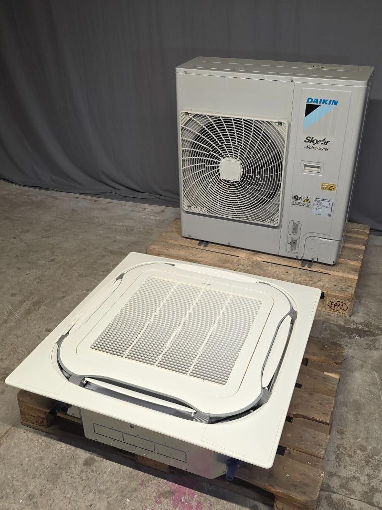 Refurbished cassette airco Daikin SkyAir Alpha-series 7,1 kW, Koelen en Ontvochtigen, Timer, 3 snelheden of meer, Ophalen of Verzenden