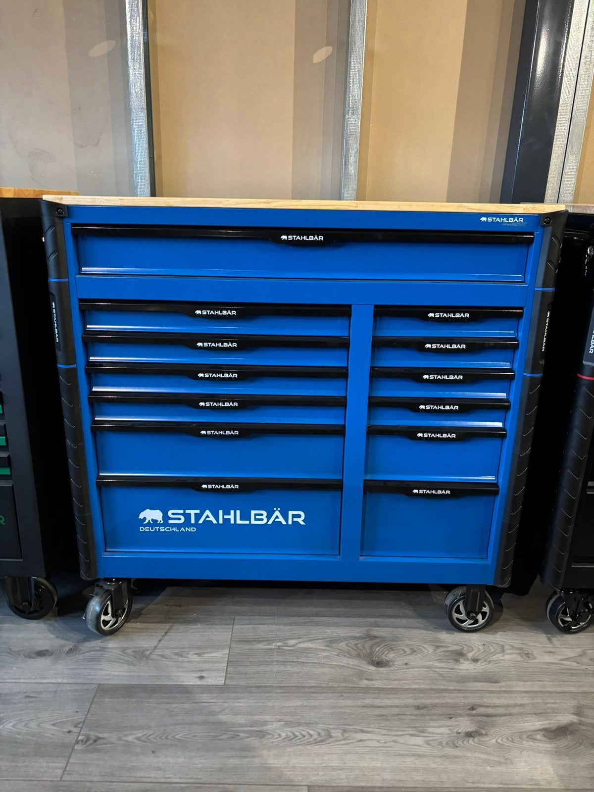 ‼️Nieuw‼️STAHLBÄR XXL Houtenblad Gereedschapswagen 13 LADES, Dr.Nolenslaan 157E 6136GM Sittard, Stahlbar, Nieuw, Ophalen of Verzenden