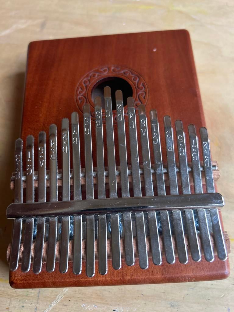 Kalimba 17 toetsen duimpiano - Zo goed als nieuw, Ophalen of Verzenden, Zo goed als nieuw
