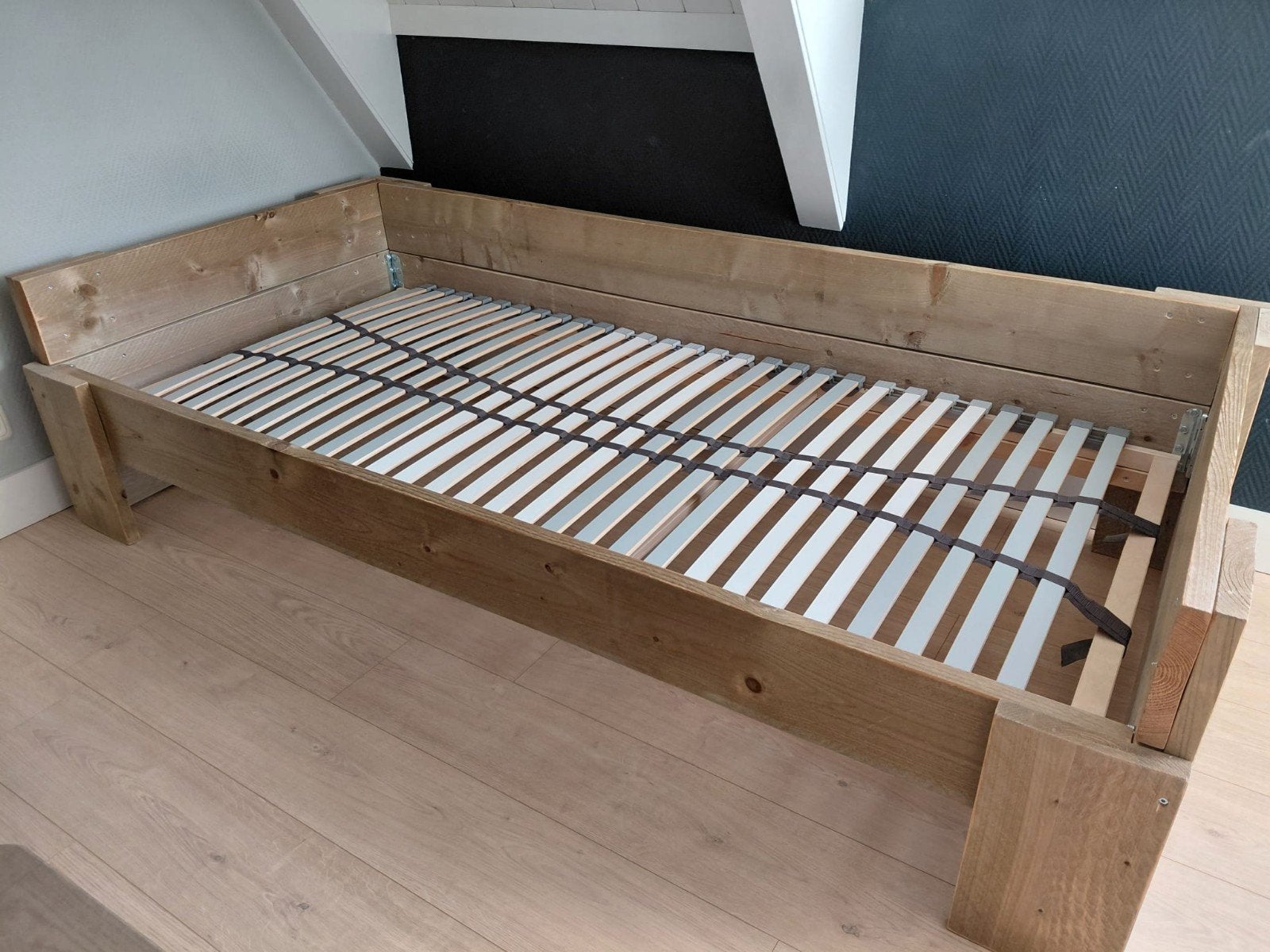 steigerhouten bed, Ophalen, 90 cm, Eenpersoons, Steigerhout