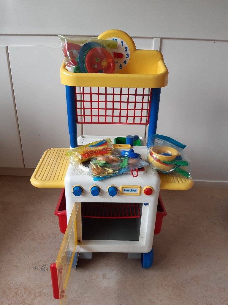 kinderkeukentje plastic met toebehoren, Ophalen, Gebruikt, Kunststof, Speelkeuken
