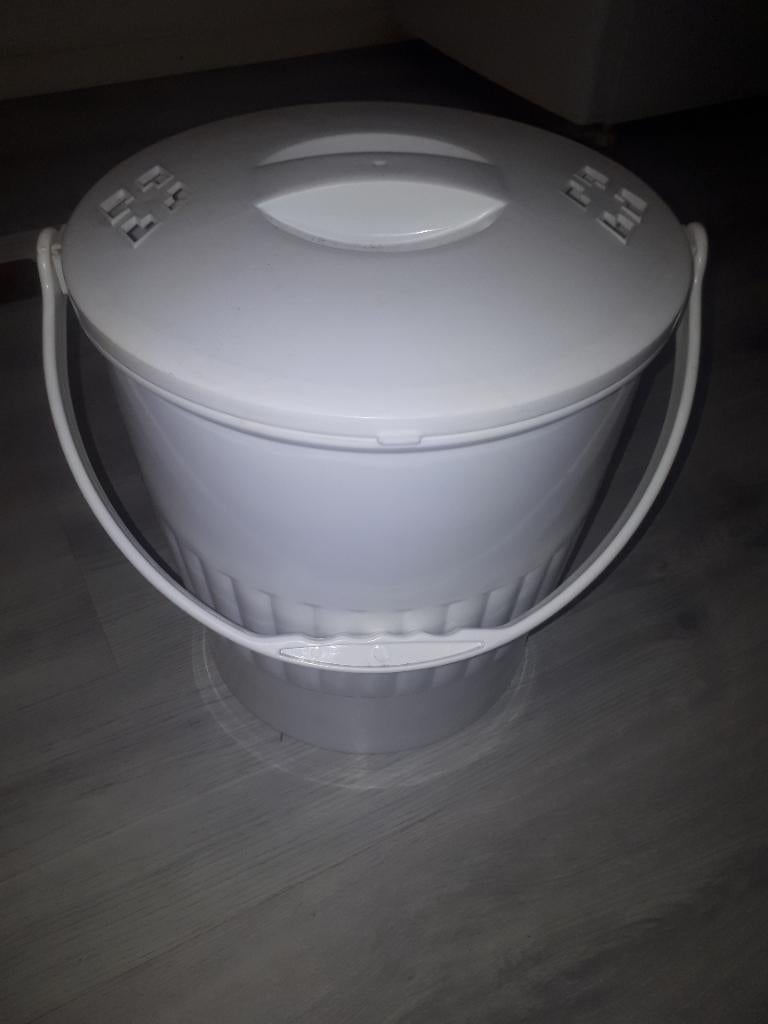 Kampeerspullen mini wasmachine 220v, Ophalen, Zo goed als nieuw