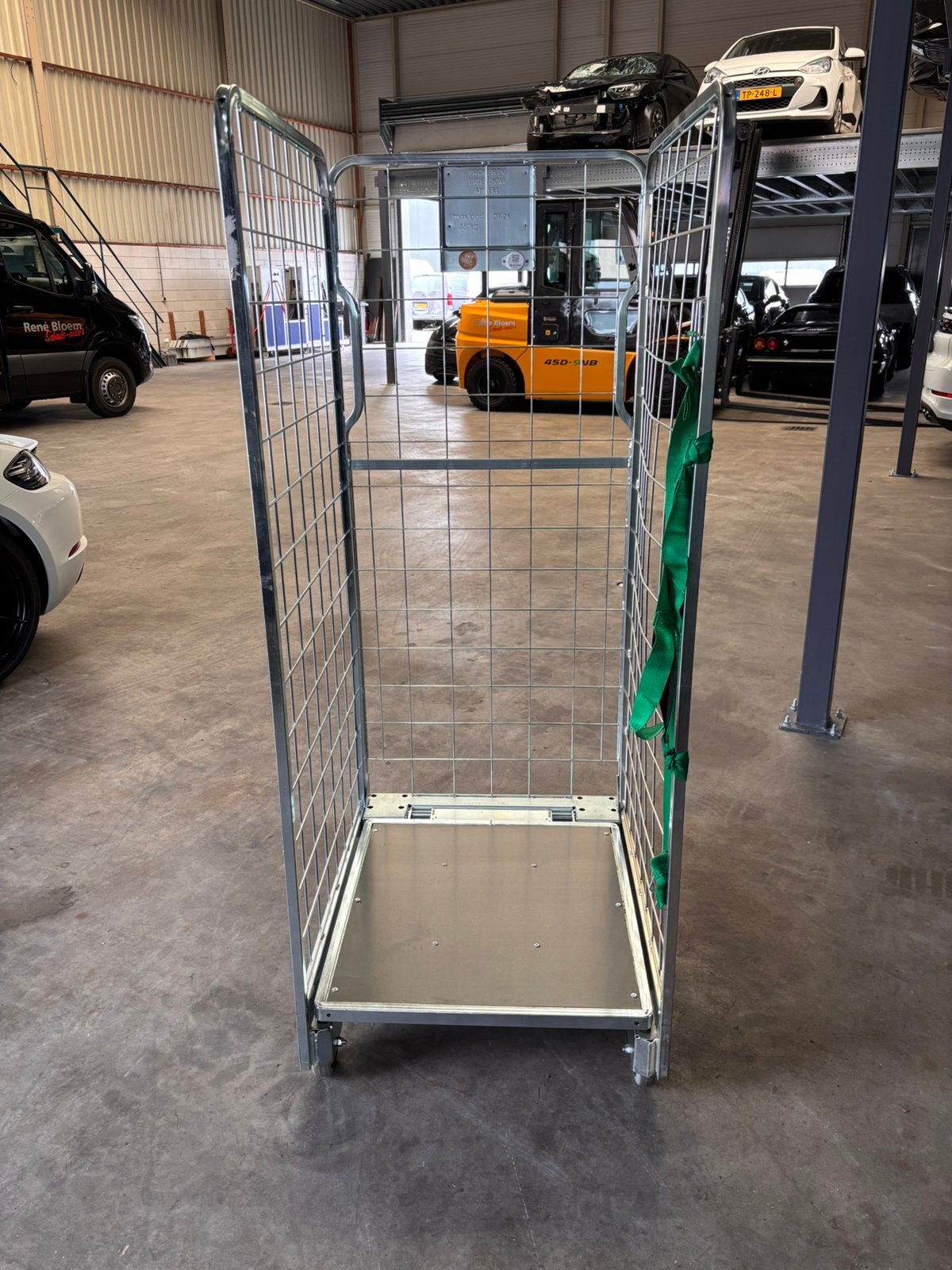 12x professionele rolcontainers/rolkooien–nestbaar–Ampère, 100 liter of meer, Ophalen, Zo goed als nieuw, Transportkar