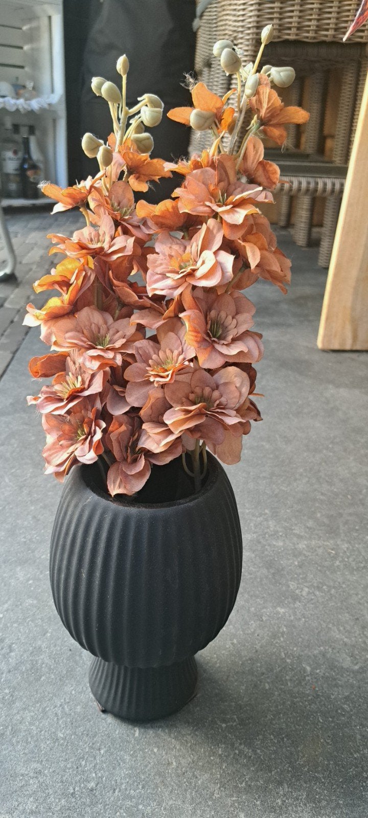 Vintage vaas matzwart, Huis en Inrichting, Woonaccessoires | Kunstplanten en Kunstbloemen, Ophalen