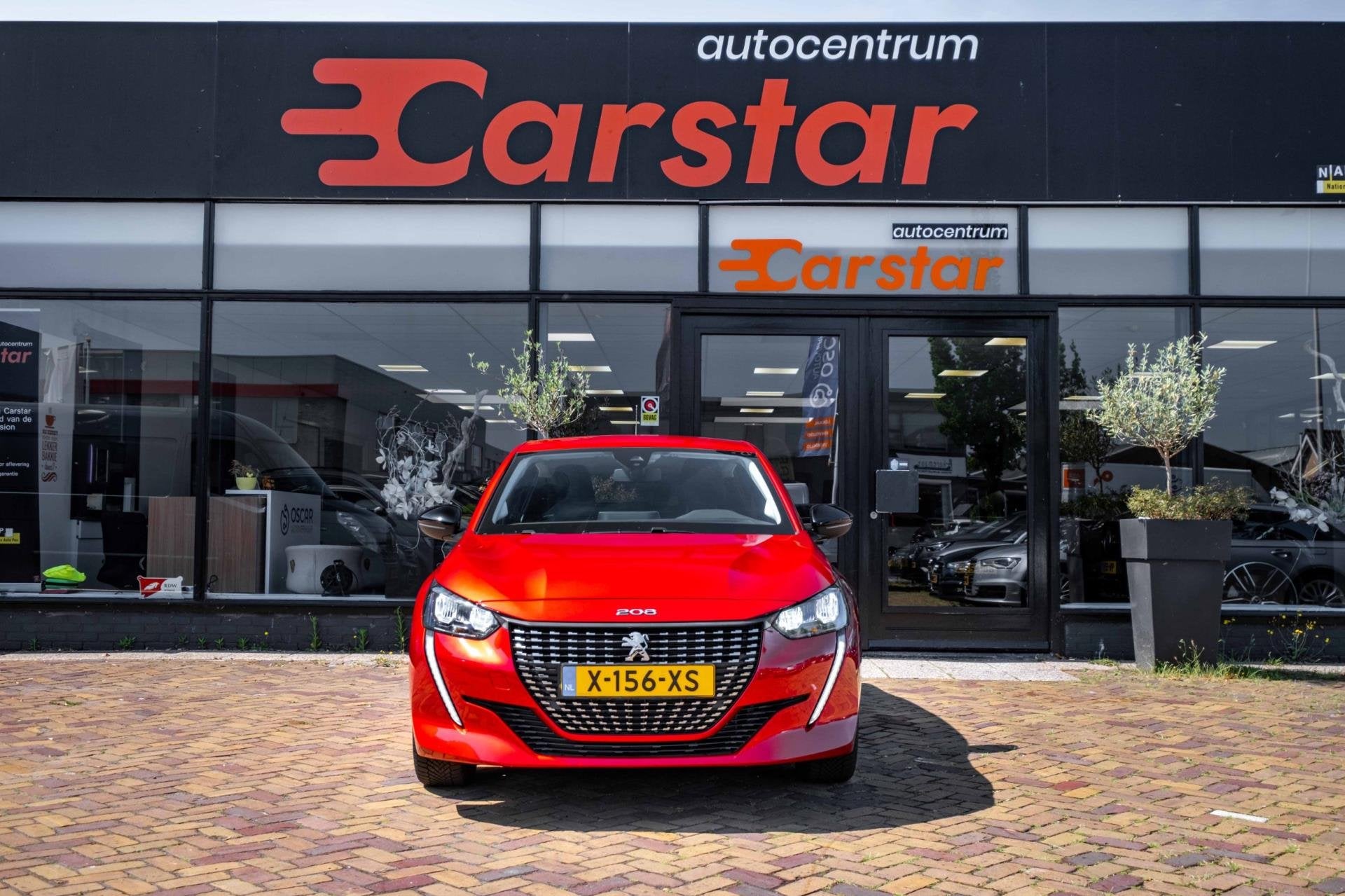 Peugeot 208 1.2 PureTech Allure|Cruise|Airco|Pdc|, Voorwielaandrijving, Stof, Euro 6, 1199 cc