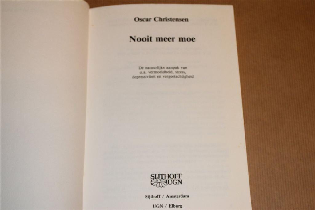 Nooit Meer Moe [A. Vogel Serie] — Aanpak Laag Bloedsuiker, Ophalen of Verzenden, Gelezen, Kruiden en Alternatief