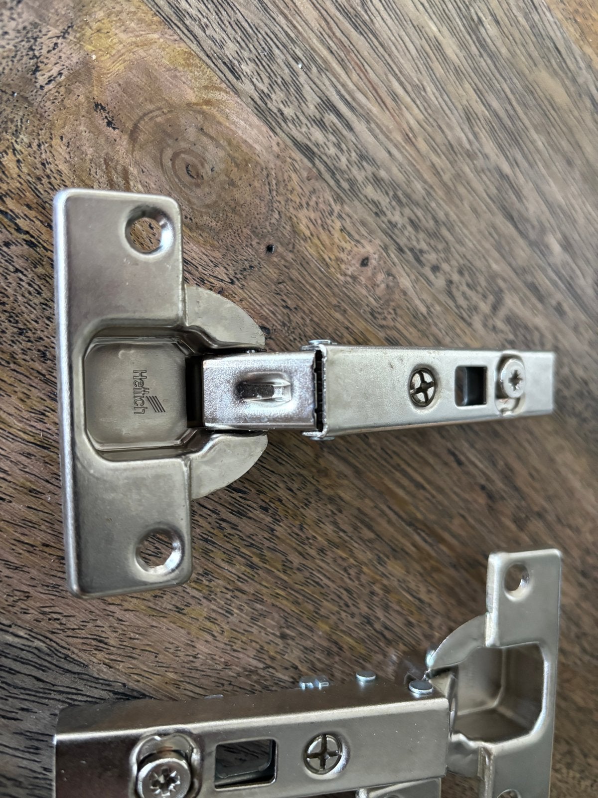 Hettich scharnieren voor keukenkastjes (8 stuks), Ophalen of Verzenden, Gebruikt, Rvs, Scharnier