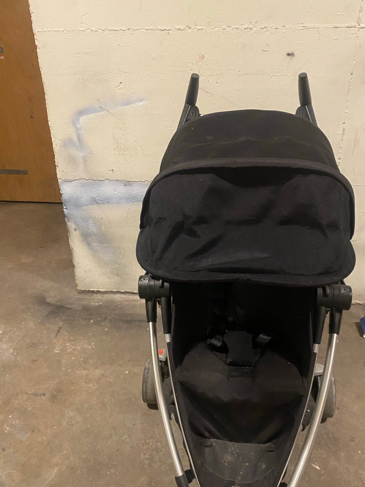 Quinny buggy met ligstand (hengsel afgebroken), Kinderen en Baby's, Buggy's, Ophalen of Verzenden, Gebruikt, Quinny, Verstelbare rugleuning