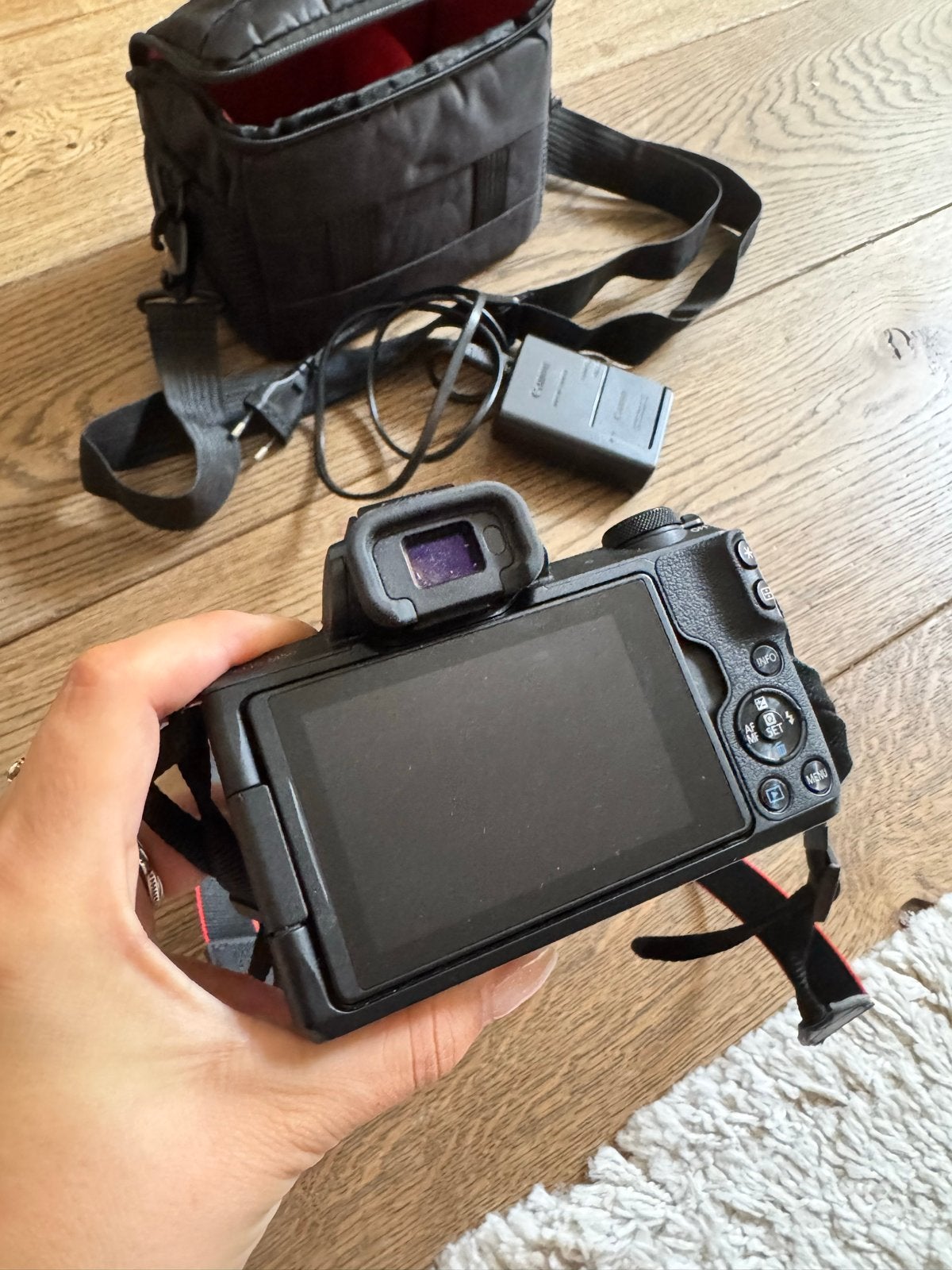 Canon EOS M50 Systeemcamera met EF-M 15-45mm lens, Audio, Tv en Foto, Fotocamera's Digitaal, Ophalen, Canon, Beeldstabilisatie