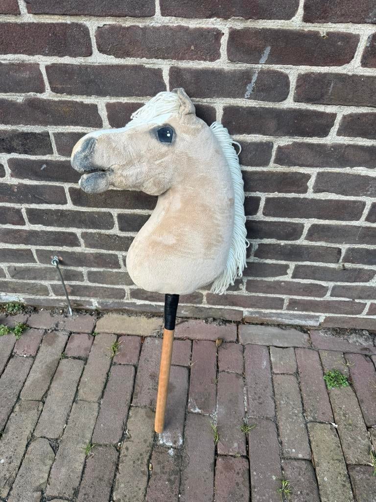 Stokpaardje/stokpaard, Ophalen, Zo goed als nieuw