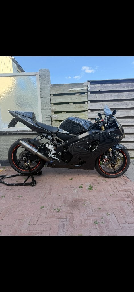 Suzuki gsxr 750 k4, 750 cc, 4 cilinders, Motorrijbewijs A, Super Sport