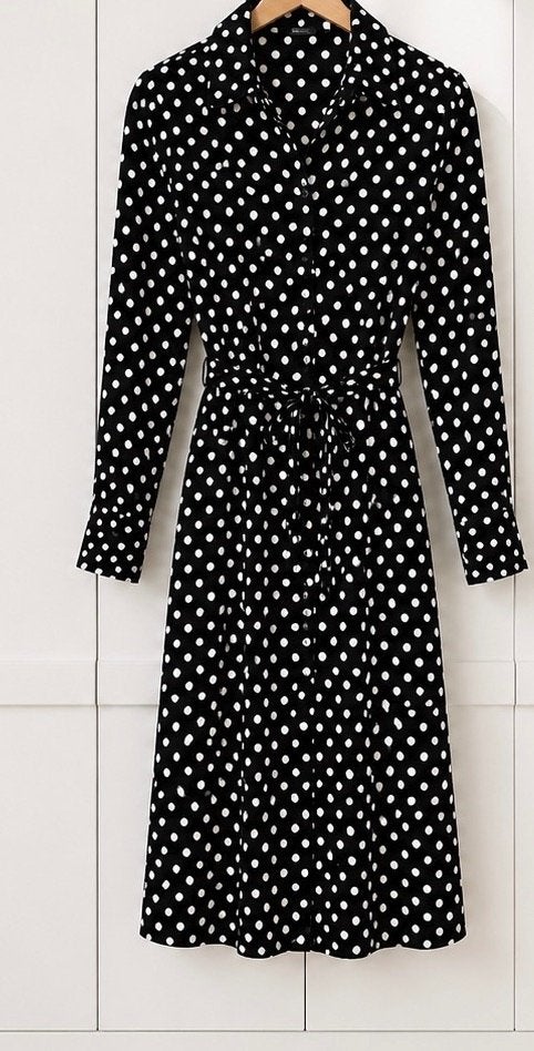 HEMA viscose midi jurk zwart wit polkadot NIEUW maat S, Kleding | Dames, Jurken, Zwart, Nieuw, Ophalen of Verzenden, Maat 36 (S)
