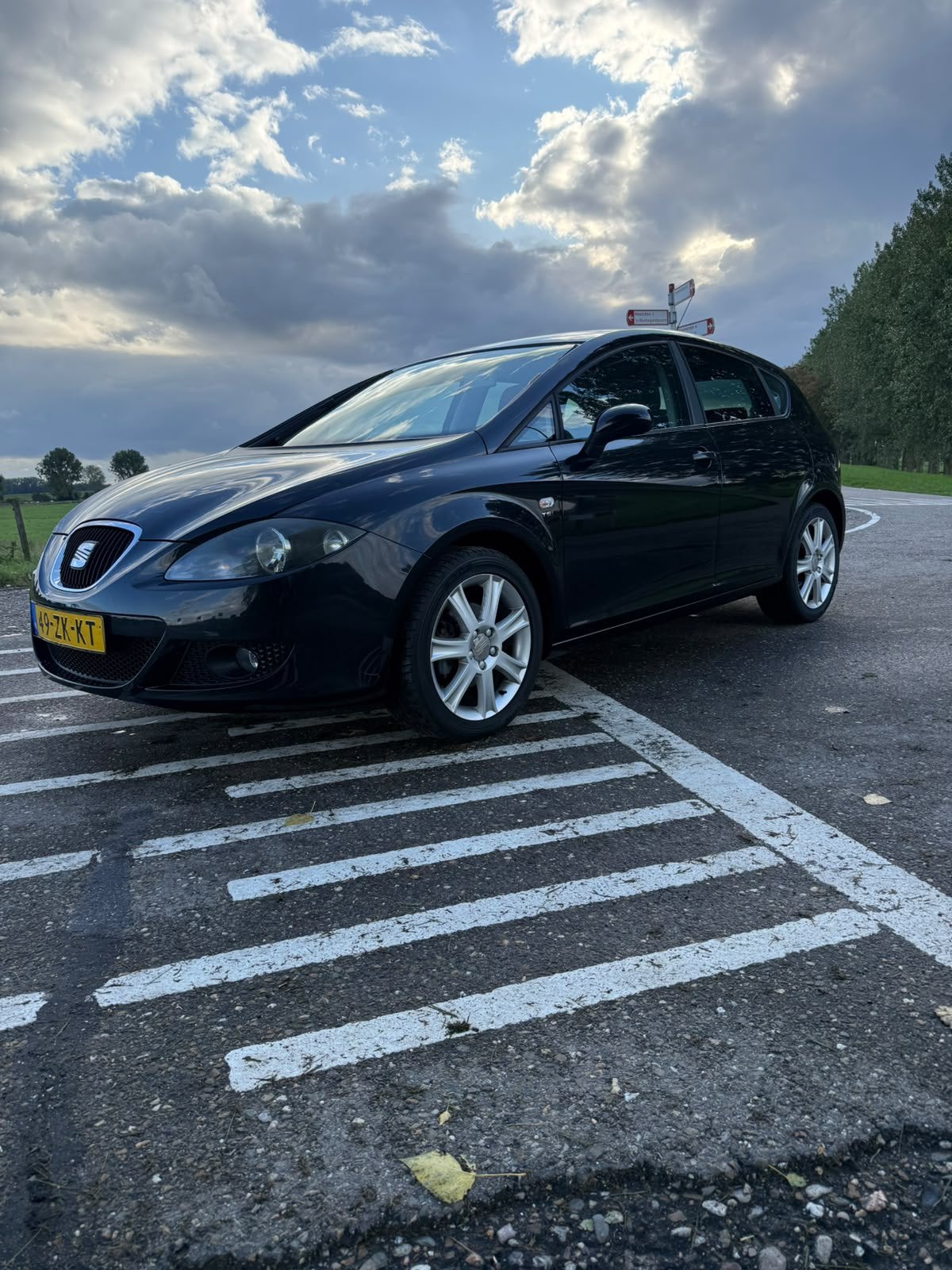 Seat Leon “Sport-up” uivoering 1.4 TSI climatronic dealer on, Voorwielaandrijving, Zwart, 4 cilinders, Leon
