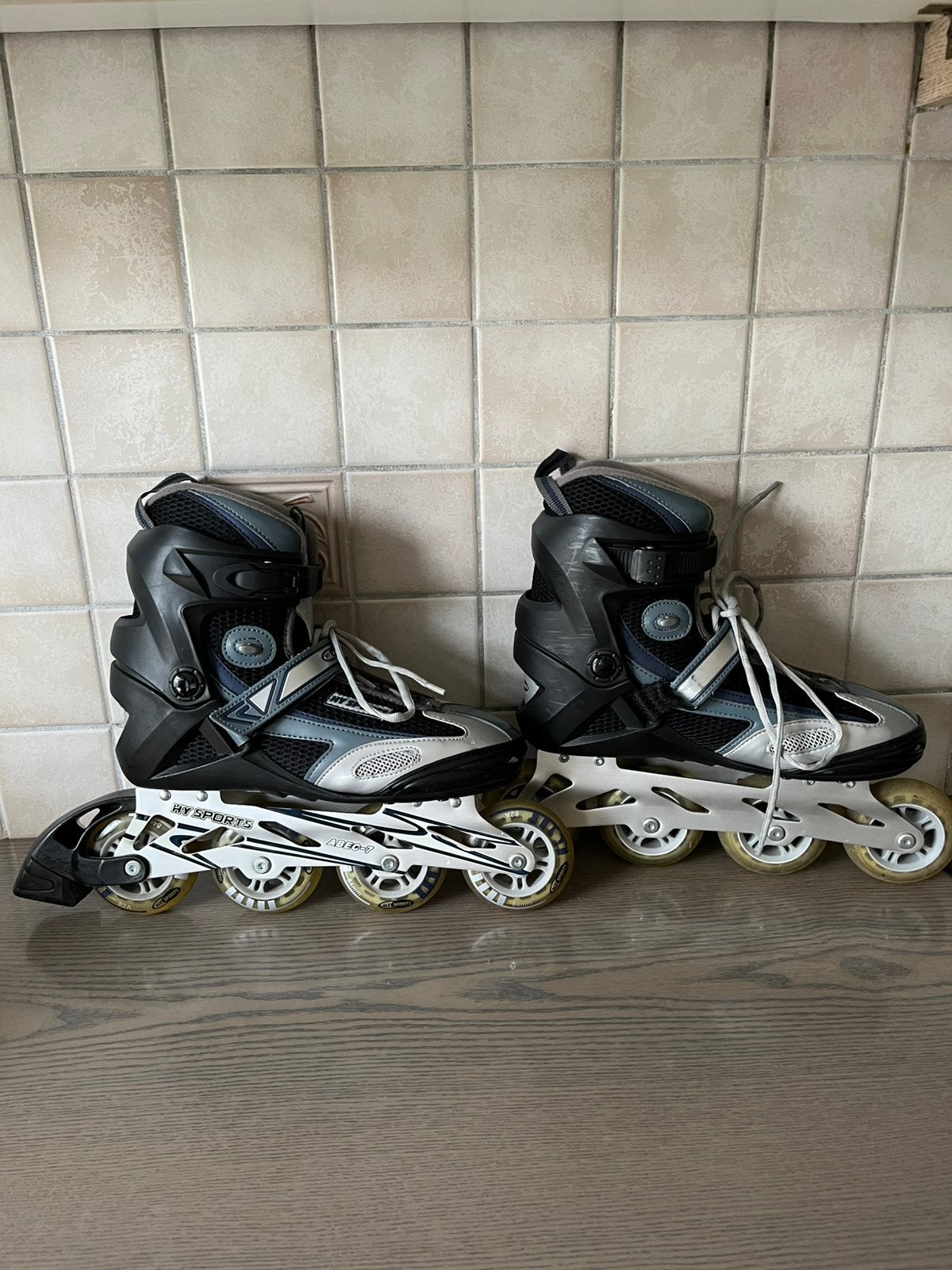 Hy sports skeelers, Sport en Fitness, Skeelers, Ophalen of Verzenden, Nieuw
