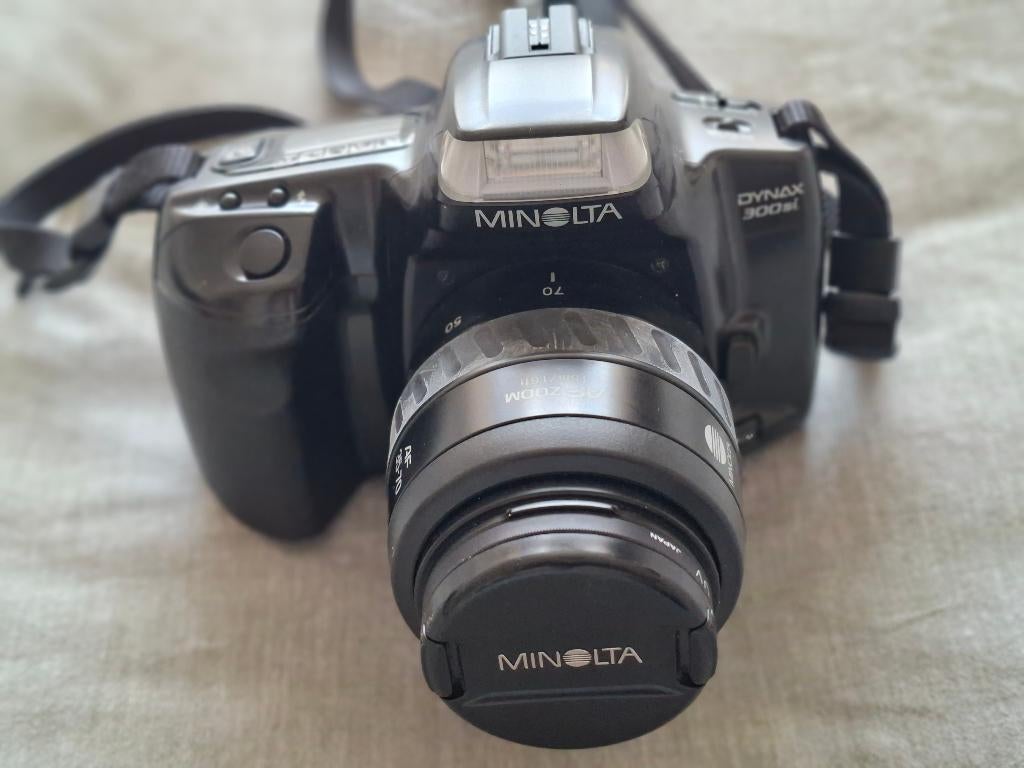 Minolta spiegelreflexcamera Dynax 300si, Audio, Tv en Foto, Fotocamera's Analoog, Ophalen of Verzenden, Zo goed als nieuw, Spiegelreflex