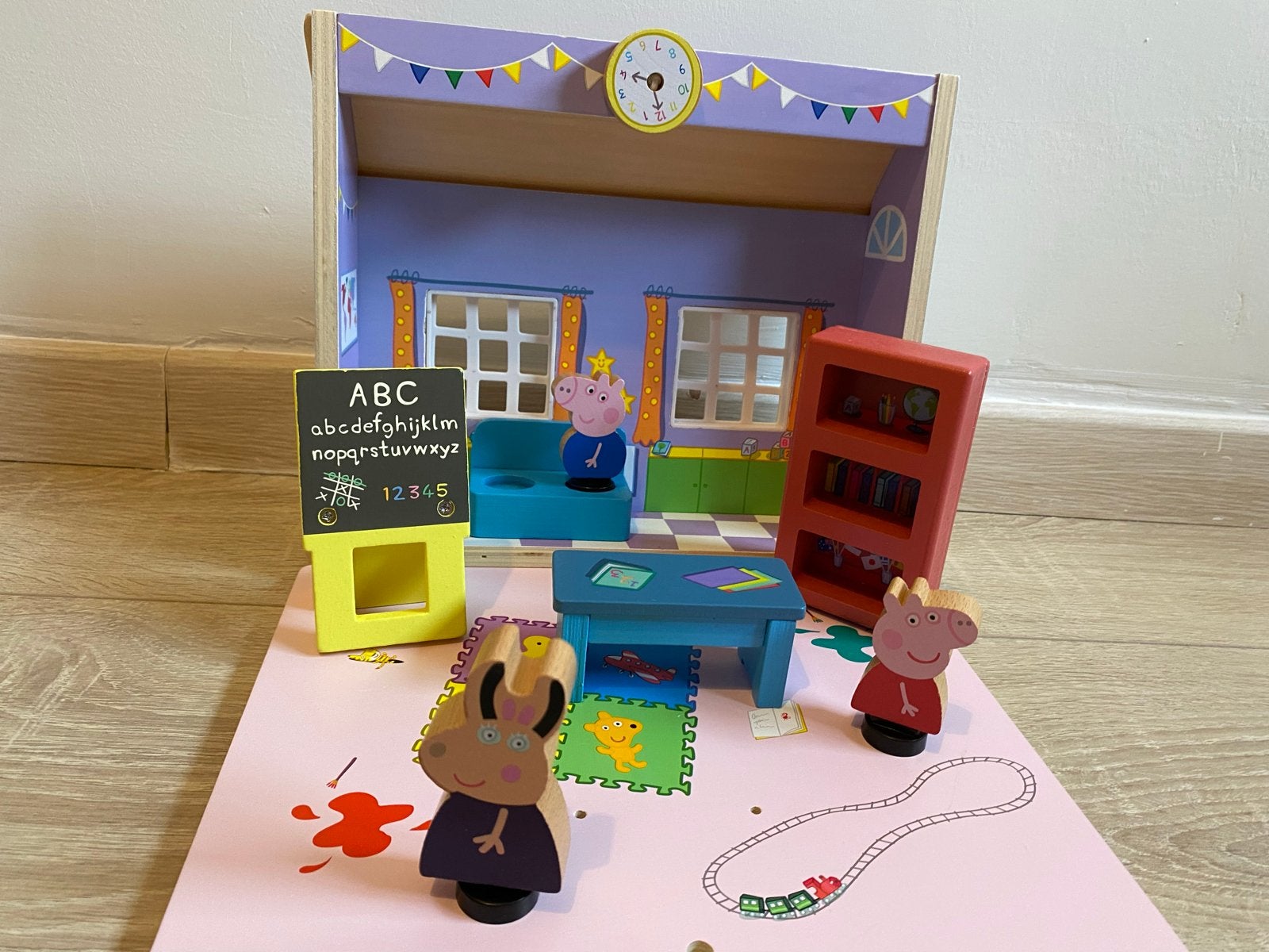 Peppa Pig School Speelset met Figuren, Ophalen of Verzenden, Zo goed als nieuw, Toebehoren