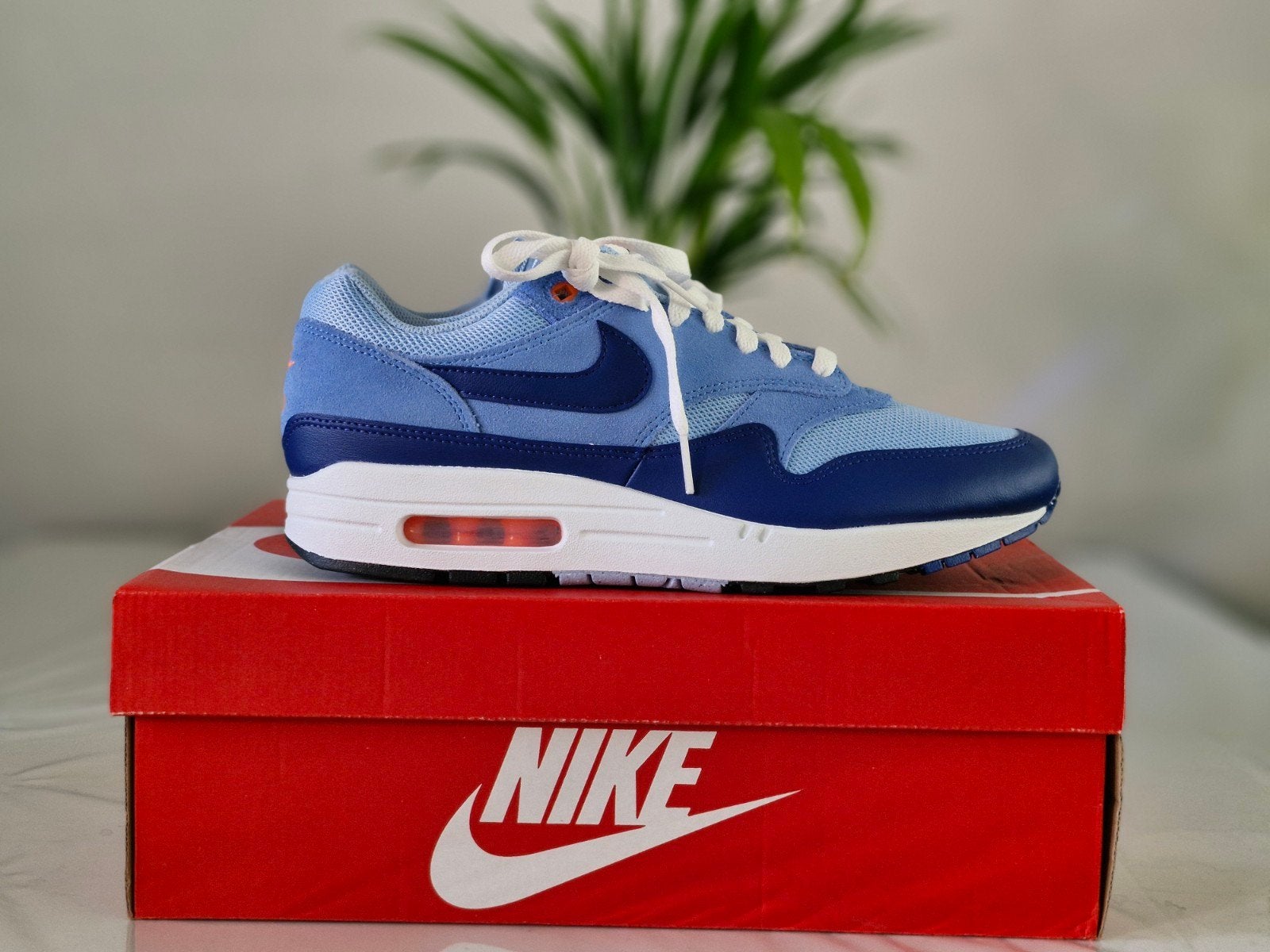 Nike air max 1 Psychic Blue 43, Blauw, Nike, Nieuw, Ophalen of Verzenden