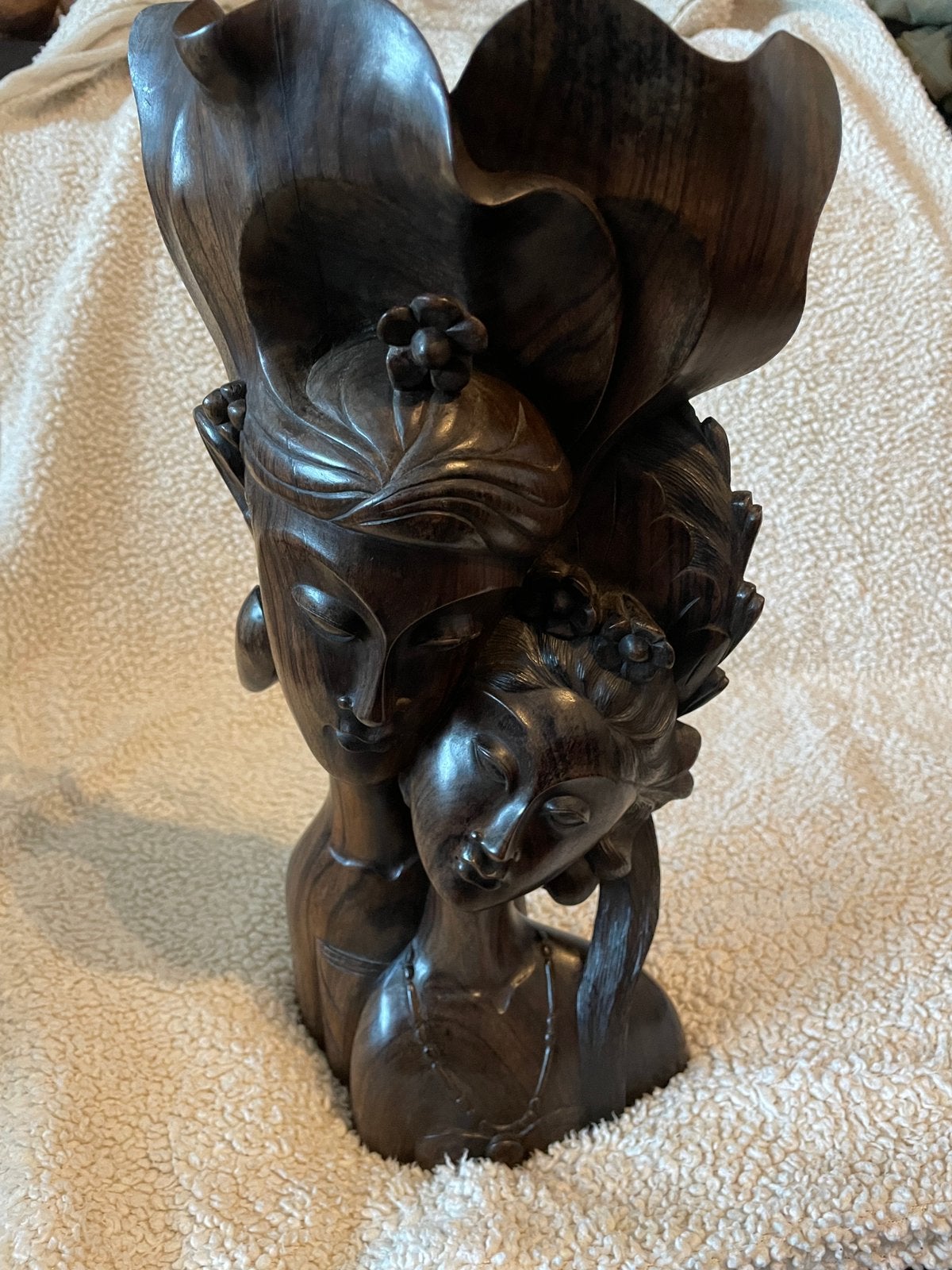 Balinees houten beeld van koppel, Antiek en Kunst, Ophalen of Verzenden