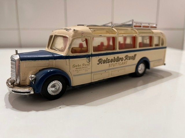 Mercedes Benz Omnibus 1950 Dinky Matchbox koopje, Verzenden, Zo goed als nieuw, Bus of Vrachtwagen