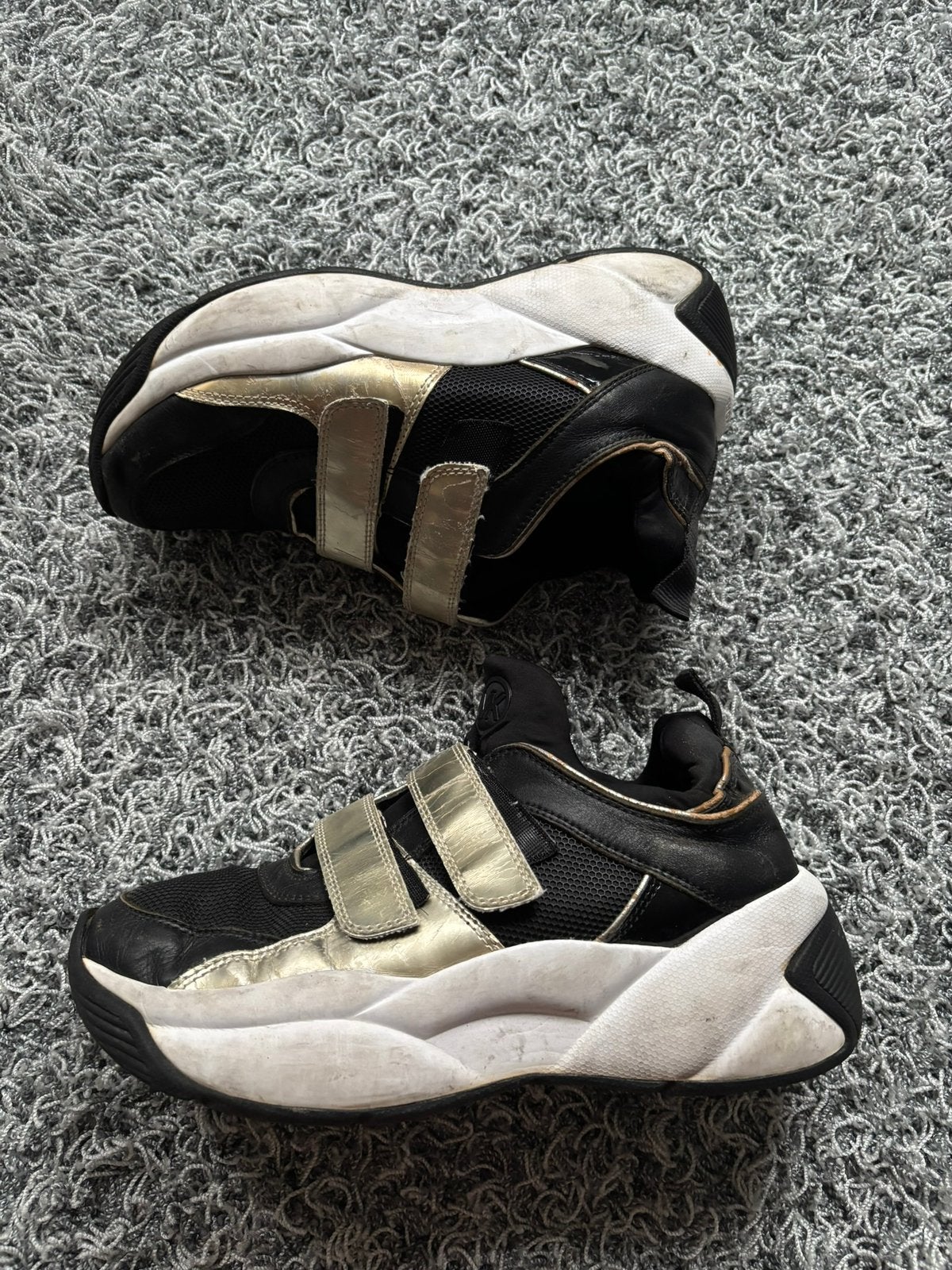 Michael kors gympen met klittenband maat 39, Zwart, Ophalen of Verzenden, Sneakers of Gympen, Zo goed als nieuw