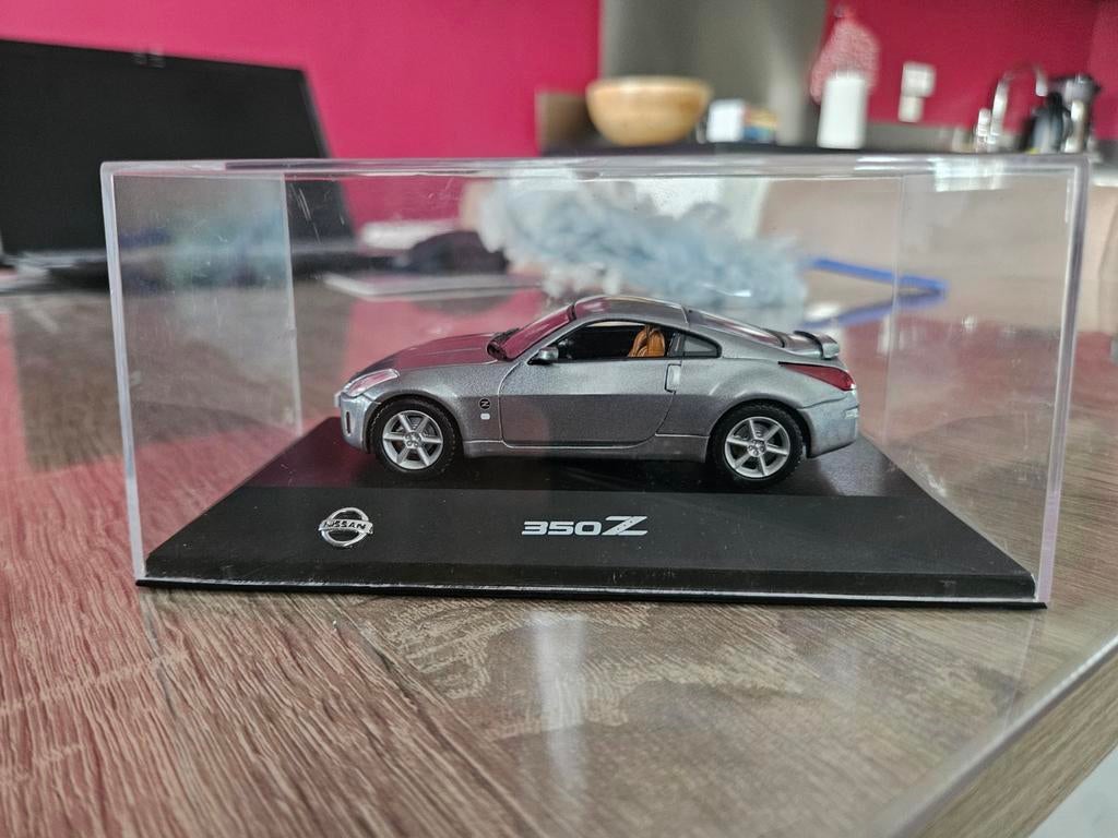 Nissan 350Z  1:43, Hobby en Vrije tijd, Modelauto's | 1:43, Ophalen of Verzenden, Auto, Overige merken