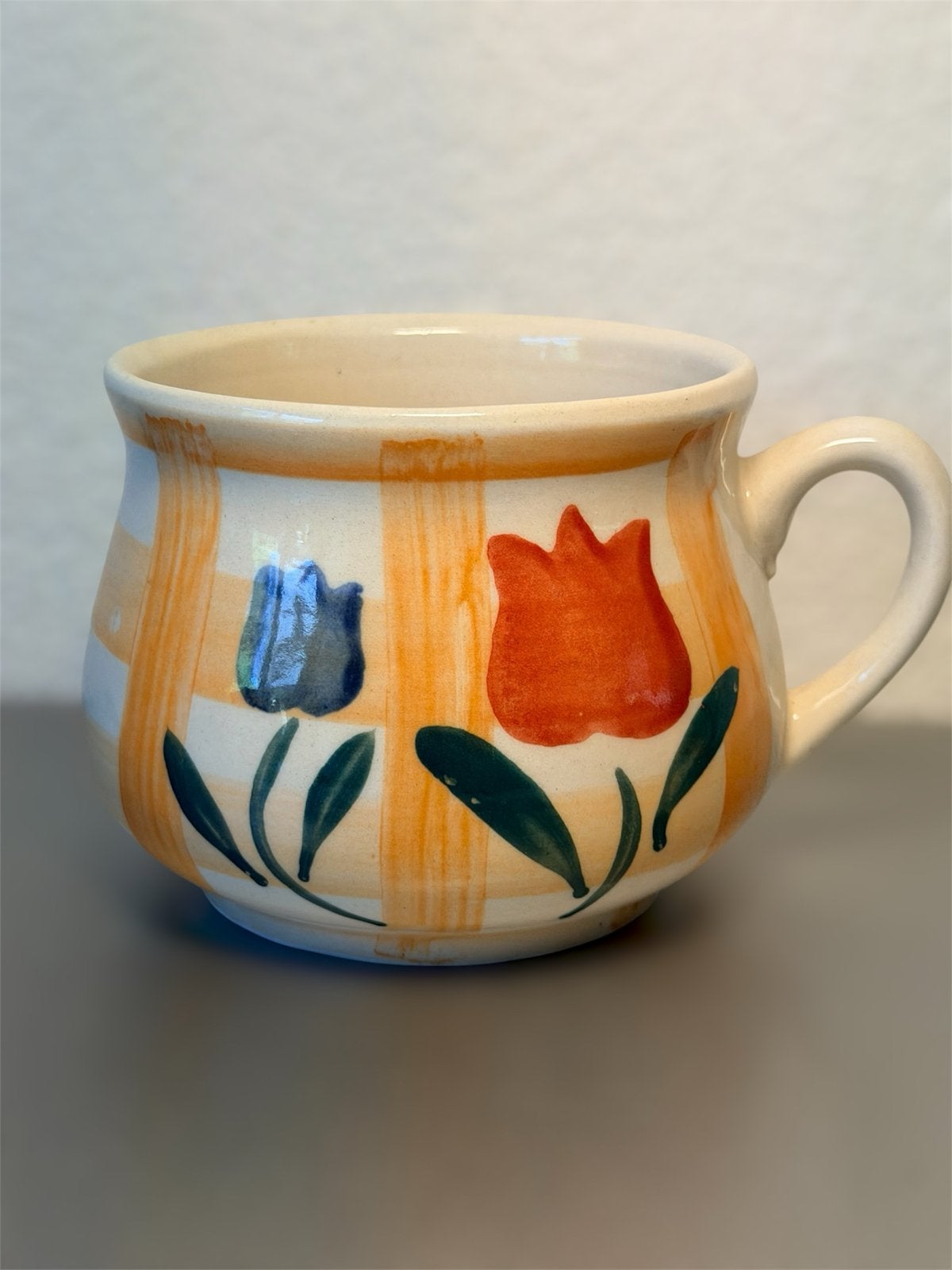 Vintage Cottage Stijl Kom met Tulpjes - 500 ml, Antiek en Kunst, Ophalen of Verzenden