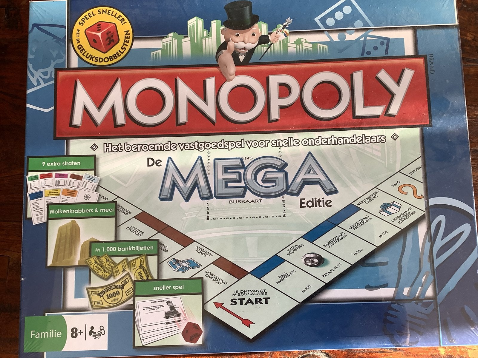Monopoly Mega Editie - Het beroemde vastgoedspel, Drie of vier spelers, Ophalen, Zo goed als nieuw