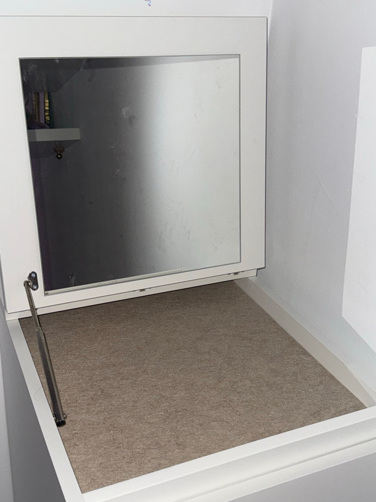 Ikea kast met spiegel en lades, zo goed als nieuw, Huis en Inrichting, Minder dan 50 cm, 5 laden of meer, Ophalen of Verzenden