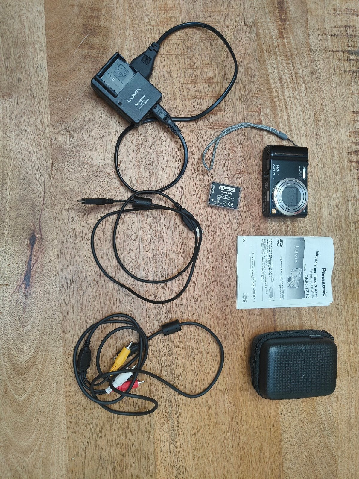 Panasonic Lumix DMC-TZ10 Compactcamera met accessoires, Gebruikt, Panasonic, Verzenden, Draagriem