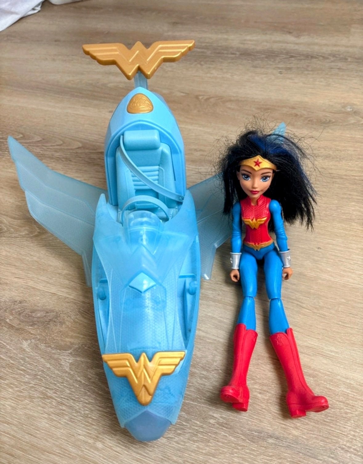 Wonder Woman pop met vliegtuig, Ophalen of Verzenden, Zo goed als nieuw, Barbie