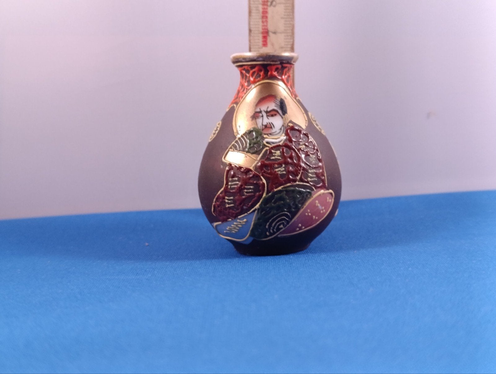 Antieke Japanse Satsuma Vaasje - 6 cm hoog, Ophalen of Verzenden