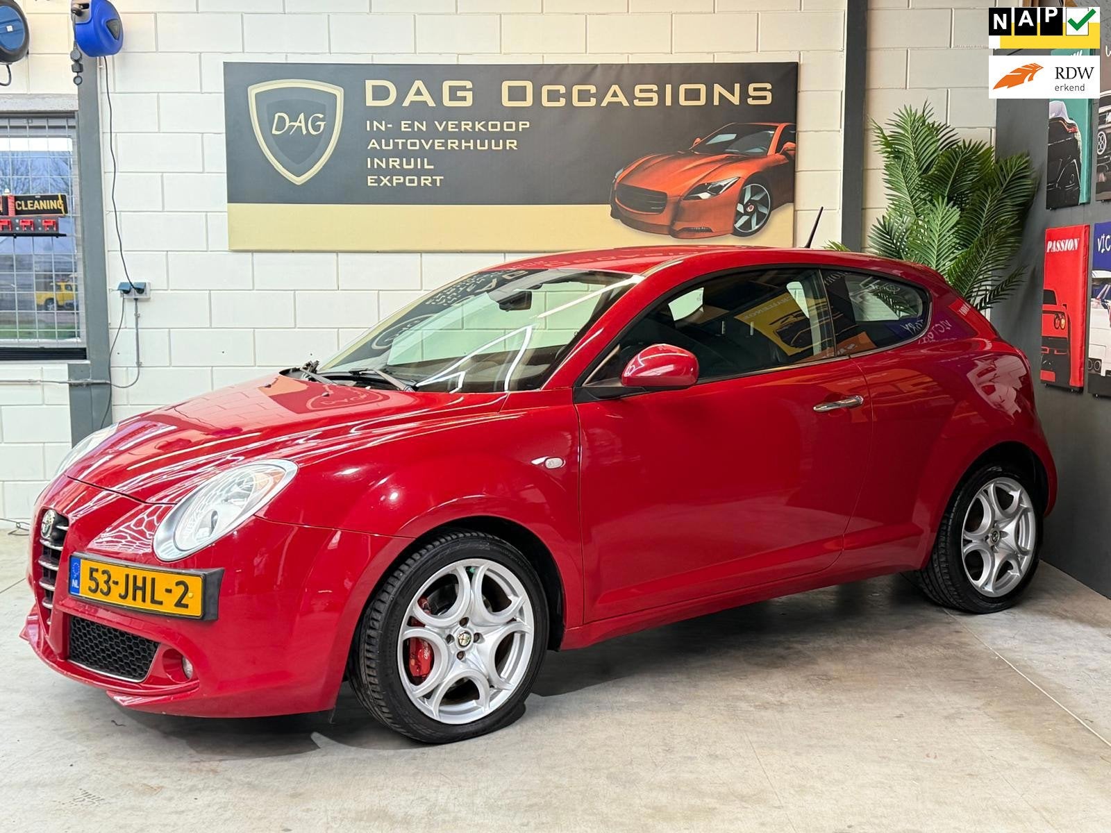 Alfa Romeo MiTo 1.4 T NAVI|CRUISE|AIRCO|155PK|LM VELGEN, Auto's, Euro 5, Gebruikt, 4 cilinders, 49 €/maand