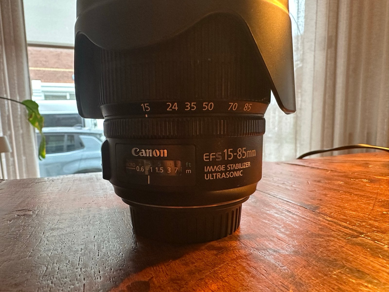 Canon EF-S 15-85mm f/3.5-5.6 IS USM Lens met UV-filter, Audio, Tv en Foto, Gebruikt, Canon, Autofocus, Canon EF-S