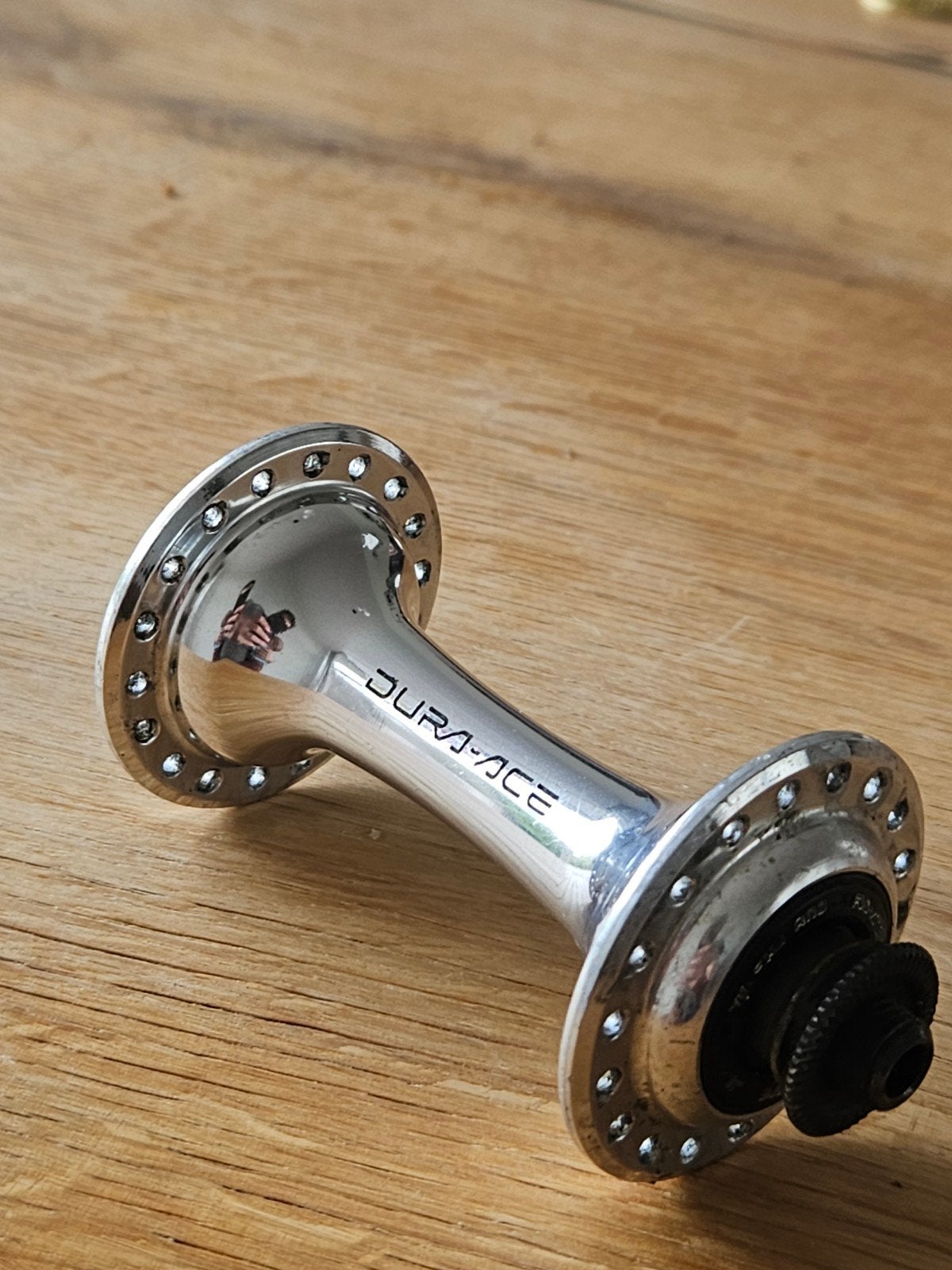 Shimano Dura-Ace Voornaaf - weinig gebruikt, Wiel, Gebruikt, Ophalen of Verzenden, Aluminium