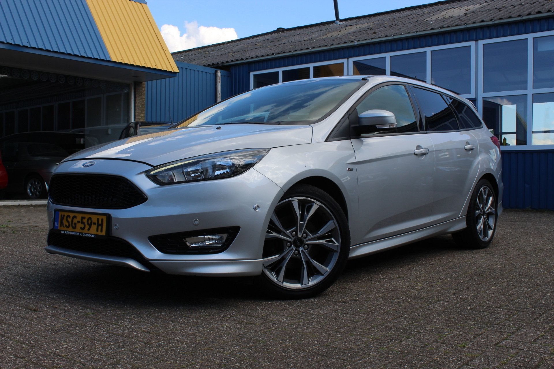Ford Focus station 1.5-16V "ST-Line'' Clima - Cruise - Carpl, Stof, 4 cilinders, 150 pk, Parkeerassistent