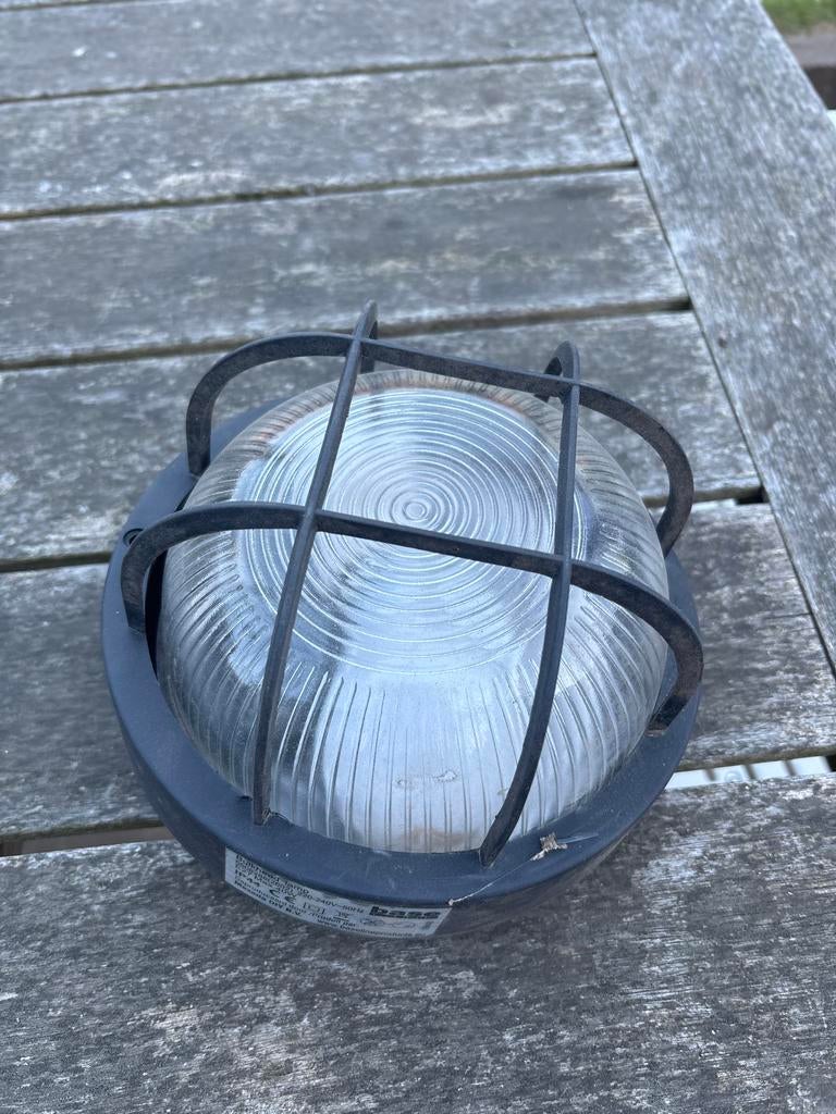 Robuuste buitenlamp IP44 - Baseline, Tuin en Terras, Ophalen, Kunststof, Gebruikt, Minder dan 50 watt