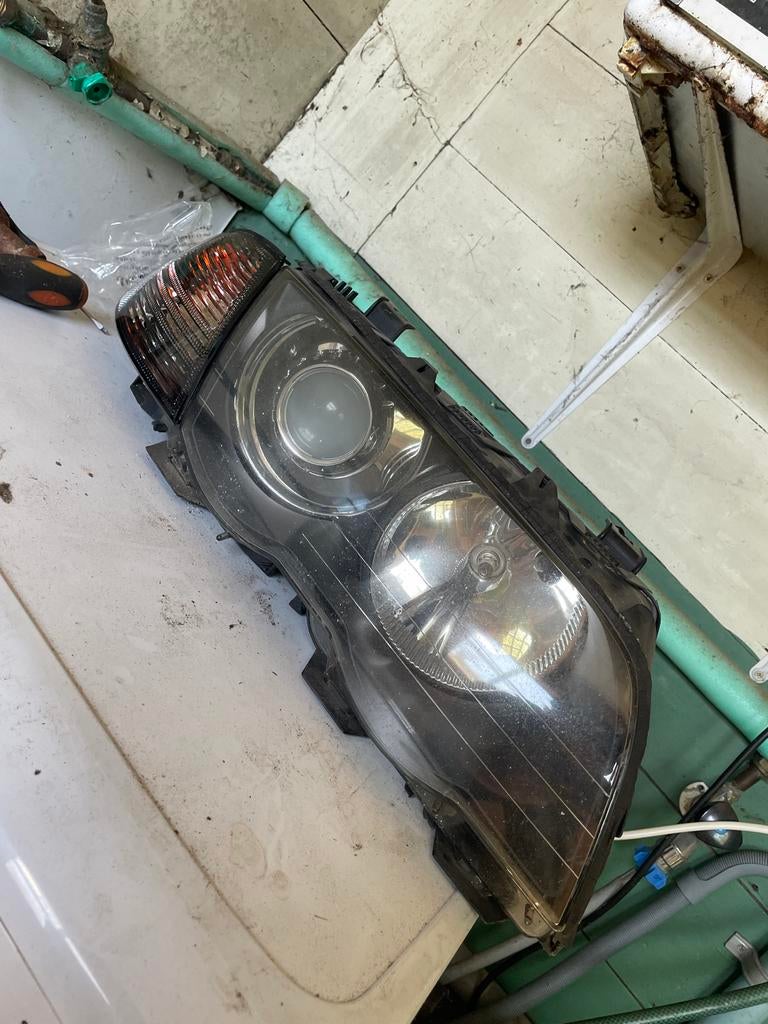 BMW E46 Xenon Koplamp Rechts - Gebruikt, Ophalen of Verzenden, Gebruikt, BMW