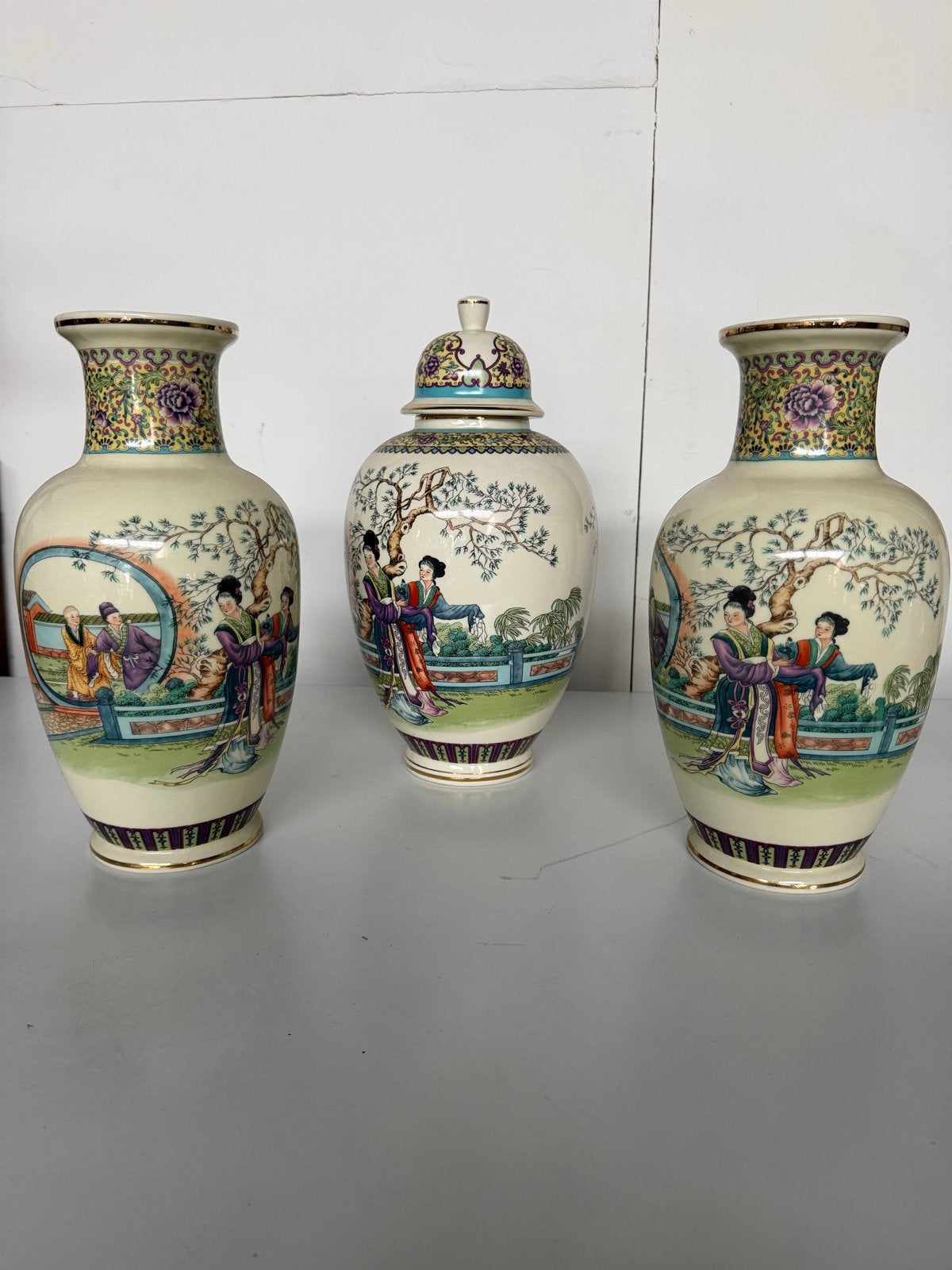 Set van 3 Chinese vazen met deksel, handgeschilderd, Antiek en Kunst, Ophalen of Verzenden