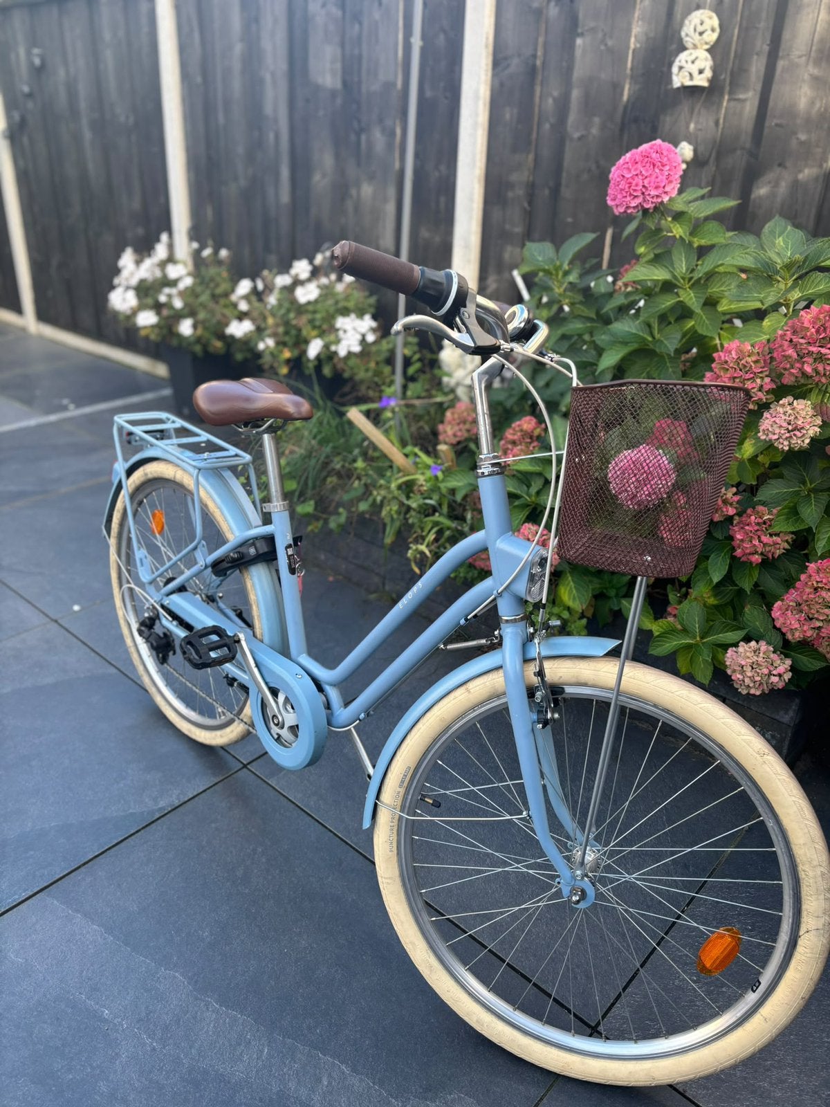 Meisjes fiets 26 inch, Fietsen en Brommers, Ophalen, Zo goed als nieuw, 26 inch of meer, Handrem